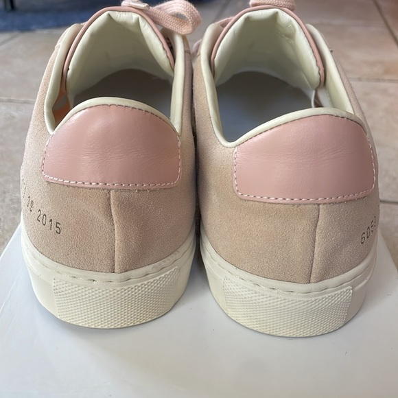 New Woman Common Projects - Picture 7 of 7